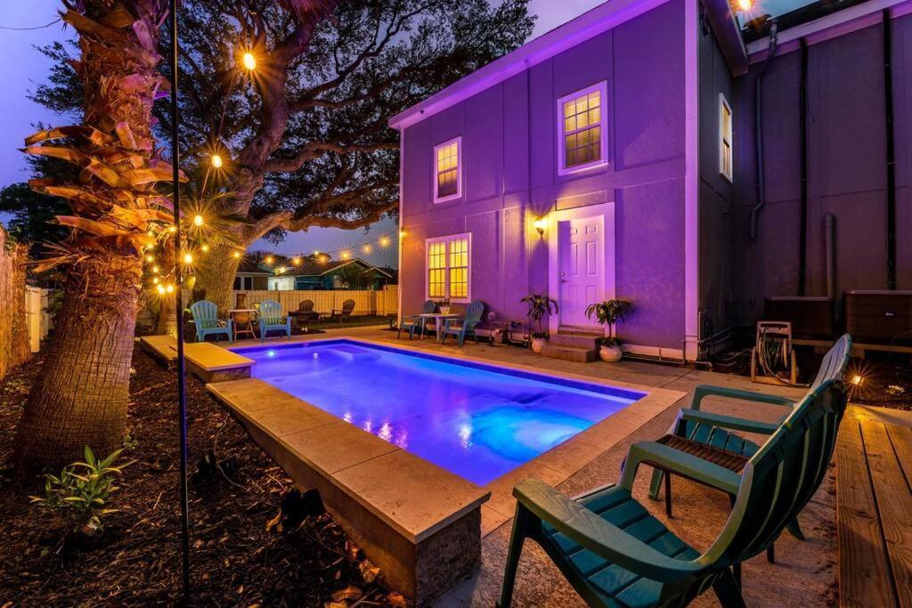 5/3 With A Heated Pool 2 Min From Beach, Updated غالفيستون، تكساس المظهر الخارجي الصورة